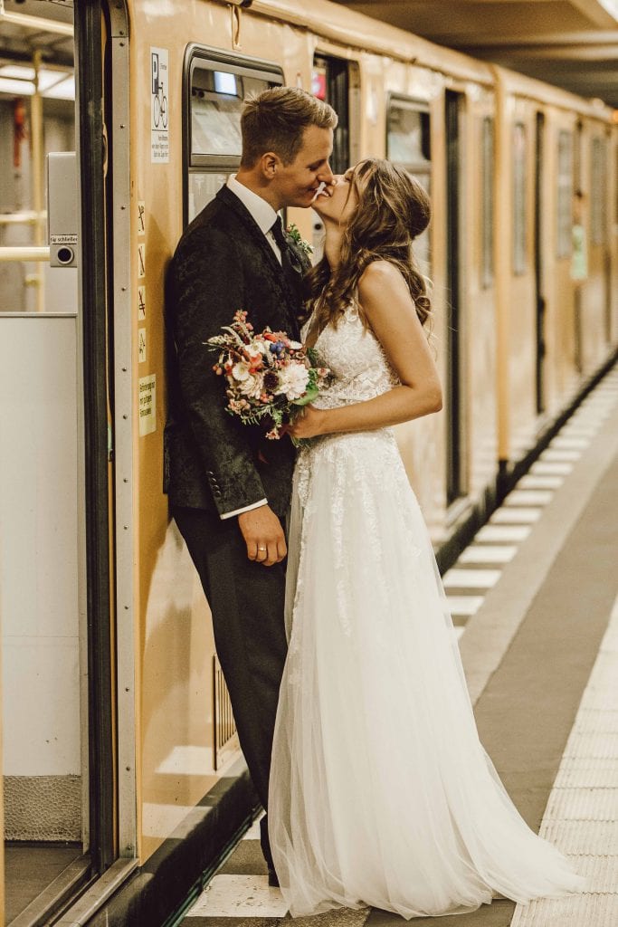 Berlin ubahn hochzeit 1